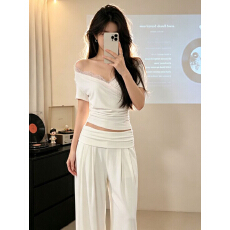批发<b class='q'>韩国</b>chic美式夏季新款v领收腰显瘦短袖T恤女小众不撞款<b class='q'>上衣</b>潮