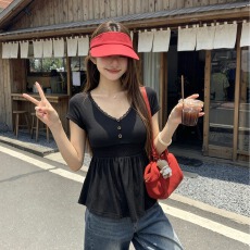 批发韩国chic蕾丝拼接v领短袖T恤女夏季新款褶皱收腰辣妹正肩短上衣潮