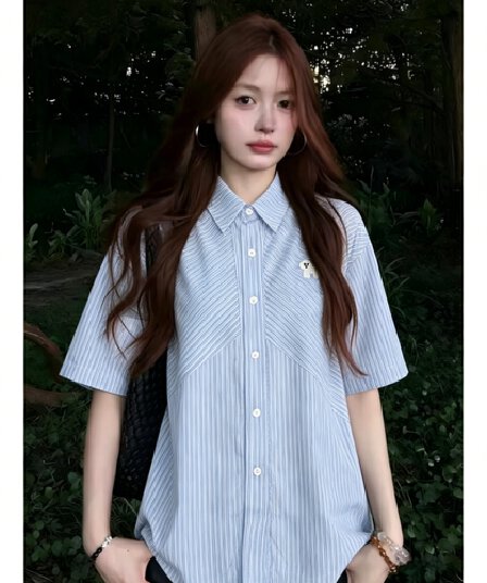 아메리칸 스트라이프 자수 반팔 여성 셔츠 여름 새로운 한 부서 루즈핏 슬림해 보이는 패치워크 캐주얼 다용도 맨위 트렌디