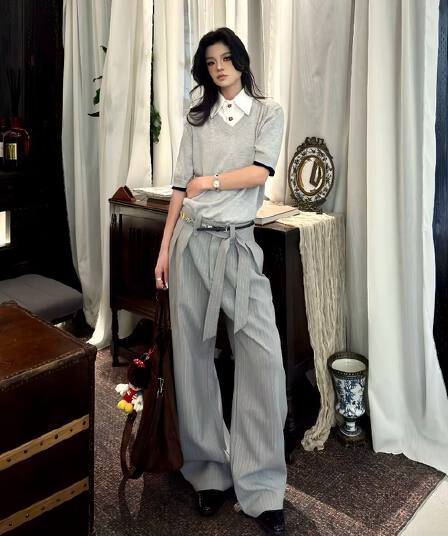 한국 chic 이른 가을 아메리칸 세로 줄무늬 명중 Pleat 디자인 센스 스트레이트 도루 센스 슬랙스 루즈핏 넓은 다리 캐주얼 바지 여성