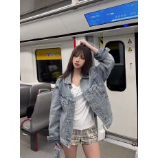 批发美式复古水洗牛仔夹克宽松2026新款<b class='q'>春</b>秋休闲外套时尚牛仔上衣潮