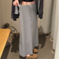批发美式<b class='q'>条纹</b><b class='q'>半身裙</b>女2026秋季新款胖mm遮胯日常百搭休闲直筒a字裙