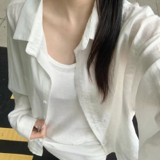 批发法式薄款防晒衣长袖衬衫女<b class='q'>夏装</b>新款宽松显瘦衬衣叠穿白色上衣外套