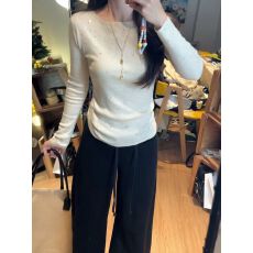 批发<b class='q'>夜店</b><b class='q'>性感</b>高级感白色针织衫女春秋法式气质修身长袖内搭打底衫上衣