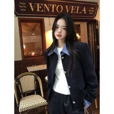 批发2025秋季韩系假两件拼接翻领小香风有內里加垫肩 原版尺寸