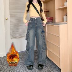 批发实拍实价~加绒加厚美式复古多口袋工<b class='q'>装</b>牛仔<b class='q'>裤</b>女冬季宽松阔腿<b class='q'>裤</b>子