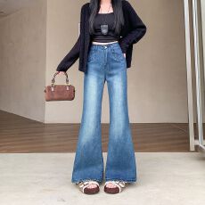 批发实拍实价~高腰微喇叭牛仔<b class='q'>裤</b>女秋季新款复古显瘦垂感宽松拖地<b class='q'>裤</b>子