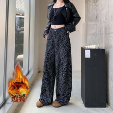 批发实拍实价~加绒加厚印花弯刀牛仔<b class='q'>裤</b>女新款高腰宽松显瘦直筒香蕉<b class='q'>裤</b>