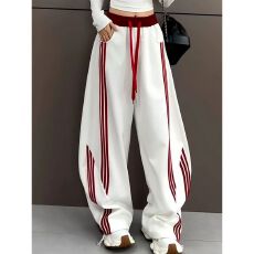 批发浅灰色钉珠印花圆领长袖t恤女早秋新款休闲内搭打底巨好看的<b class='q'>上衣</b>