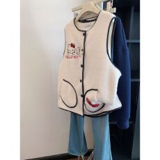 批发白色<b class='q'>刺绣</b>卡通无袖坎肩马甲背心女秋冬季爆款可爱减龄外搭马夹<b class='q'>上衣</b>
