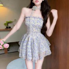 批发碎花连衣裙夏季蛋糕裙小个子温柔风收腰裙子女旅游裙子度假裙新款