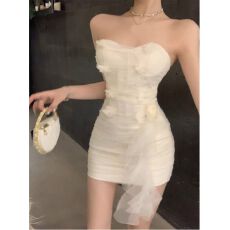 批发设计感海边度假网纱小个子流苏飘逸花朵短裙纯欲褶皱收腰连衣裙子