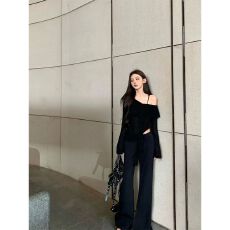 批发【冲量款】早秋黑色一字肩长袖t恤女装小众设计感露肩<b class='q'>吊带</b>上衣