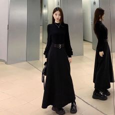 批发法式赫本风掐腰长袖黑色<b class='q'>连衣裙</b>子女秋冬季2025新款小个子入秋<b class='q'>长裙</b>