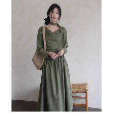 批发原版面料 新中式绿色长袖<b class='q'>连衣裙</b>子女早秋新款高级感收腰a字长裙