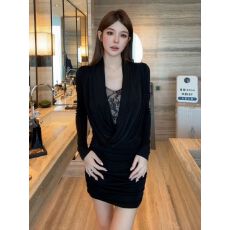 批发御姐风辣妹性感修身<b class='q'>包臀</b>短裙小众时尚气质荡领<b class='q'>连衣裙</b>2026冬季新款