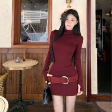 批发纯欲辣妹高领紧身收腰红色<b class='q'>连衣裙</b>女冬季内搭显瘦弹力百搭包臀短裙