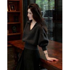 批发法式温柔风复古软糯高级感针织毛衣女秋冬宽松慵懒风翻领休闲上衣