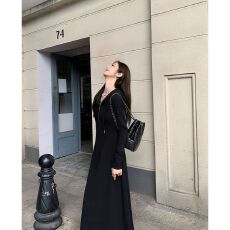 批发【天猫质量】【后包边】连帽连衣裙秋季修身高腰打底小众<b class='q'>中长裙</b>女