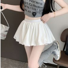 批发白色花苞蓬蓬裙女春夏辣妹高腰显瘦小个子a字防走光纯欲风短裙<b class='q'>裤</b>