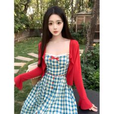 批发肖夫人爱乐之城格子拼接显白<b class='q'>修身</b>碎花吊带<b class='q'>连衣裙</b>高级感度假风长裙