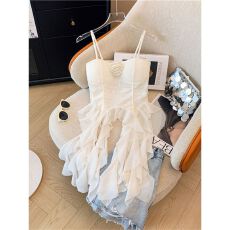 批发立体花朵蕾丝拼接带胸垫吊带背心法式提花不规则荷叶边上衣