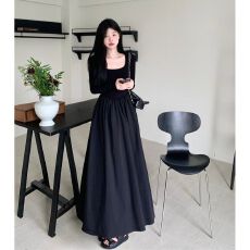 批发法式<b class='q'>赫本</b><b class='q'>风</b>长袖方领打底连衣裙女秋季2026新款高级感气质内搭长裙