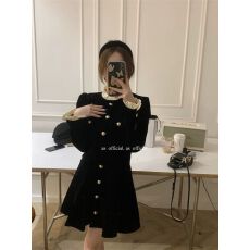 批发法式木耳边重工丝绒连衣裙女26秋冬季复古小金扣收腰显瘦百褶短裙