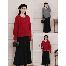 批发新款爆款设计感半开领冬季简约个性针织上衣+背心裙孕妇套装