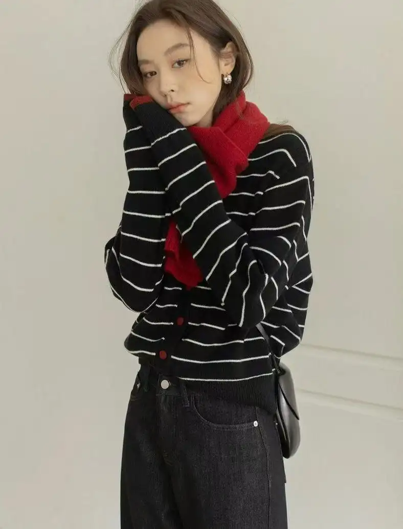 배색 스트라이프 니트 카디건 상세 이미지 2