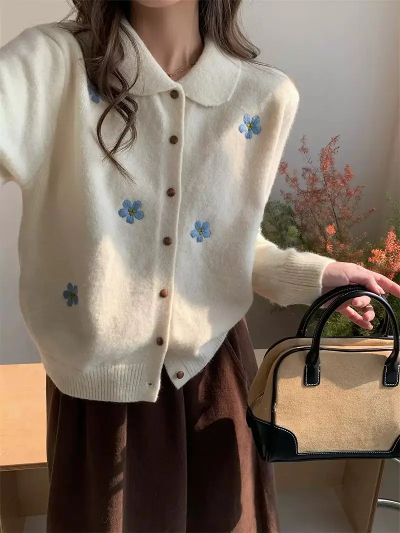 내추럴 레트로 폴로 칼라 자수 가디건 상세 이미지 4