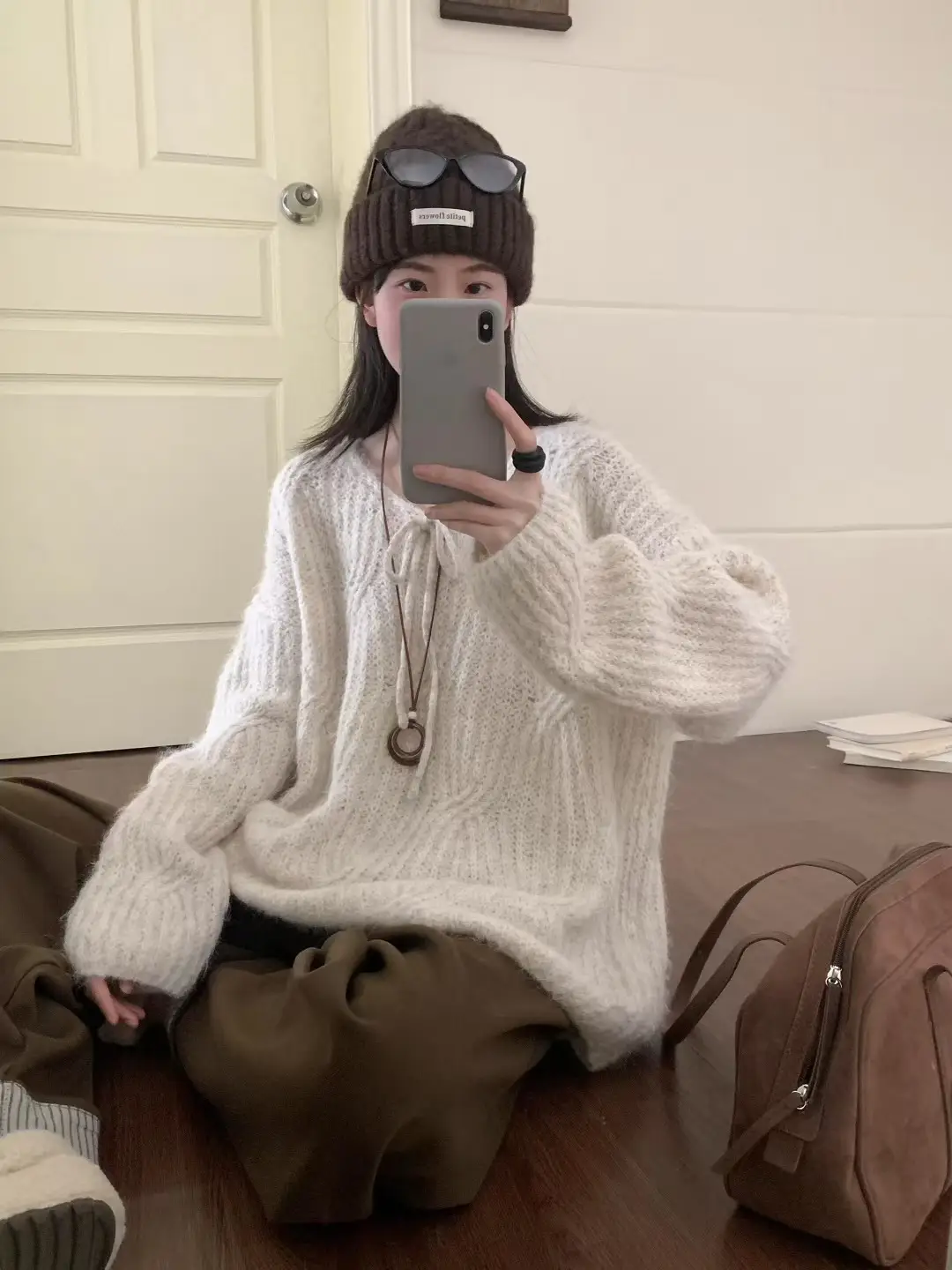 V넥 니트 상세 이미지 7
