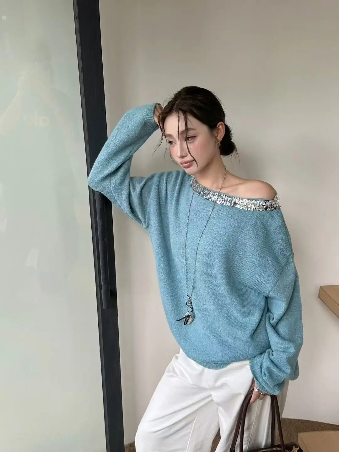 V넥 루즈 니트 상세 이미지 8