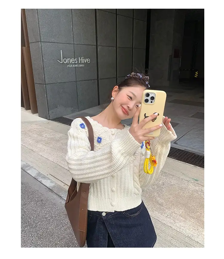 꽈배기 라운드넥 크롭 니트 가디건 상세 이미지 8