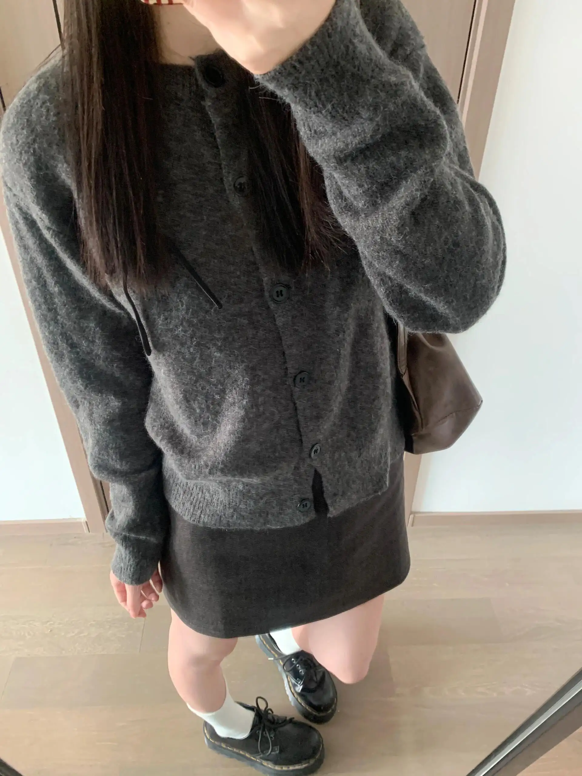 한국인기 리본 디테일 루즈핏 가디건 상세 이미지 4