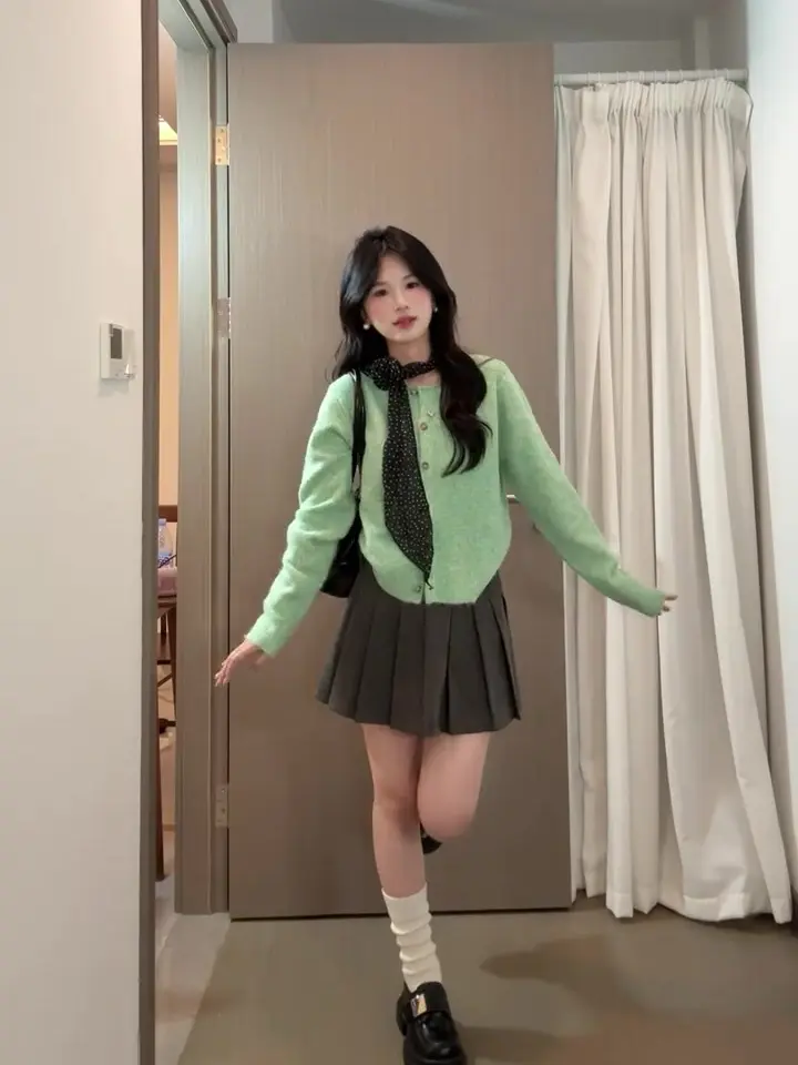 그린 샤넬풍 루즈핏 니트 가디건 상세 이미지 3