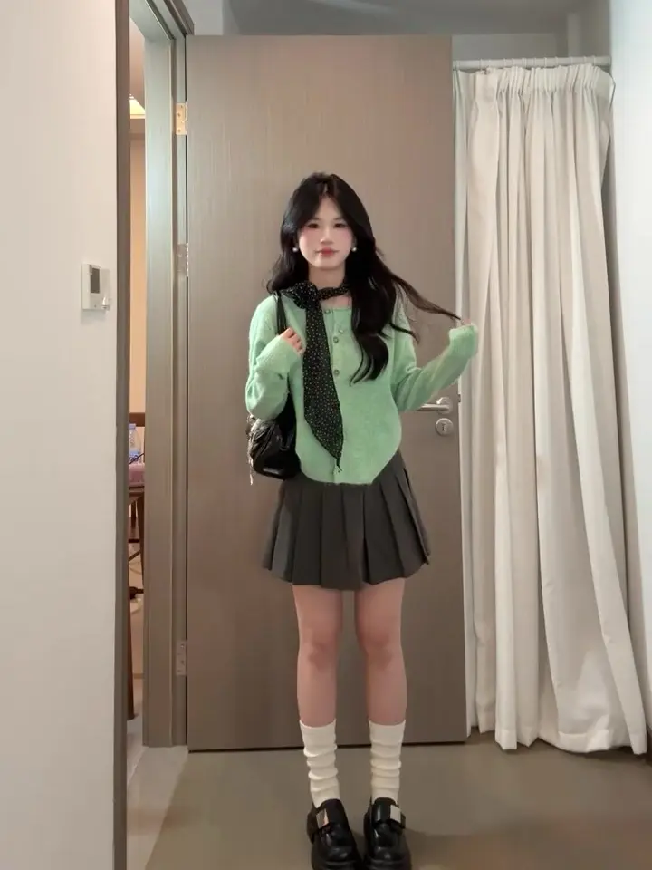 그린 샤넬풍 루즈핏 니트 가디건 상세 이미지 4