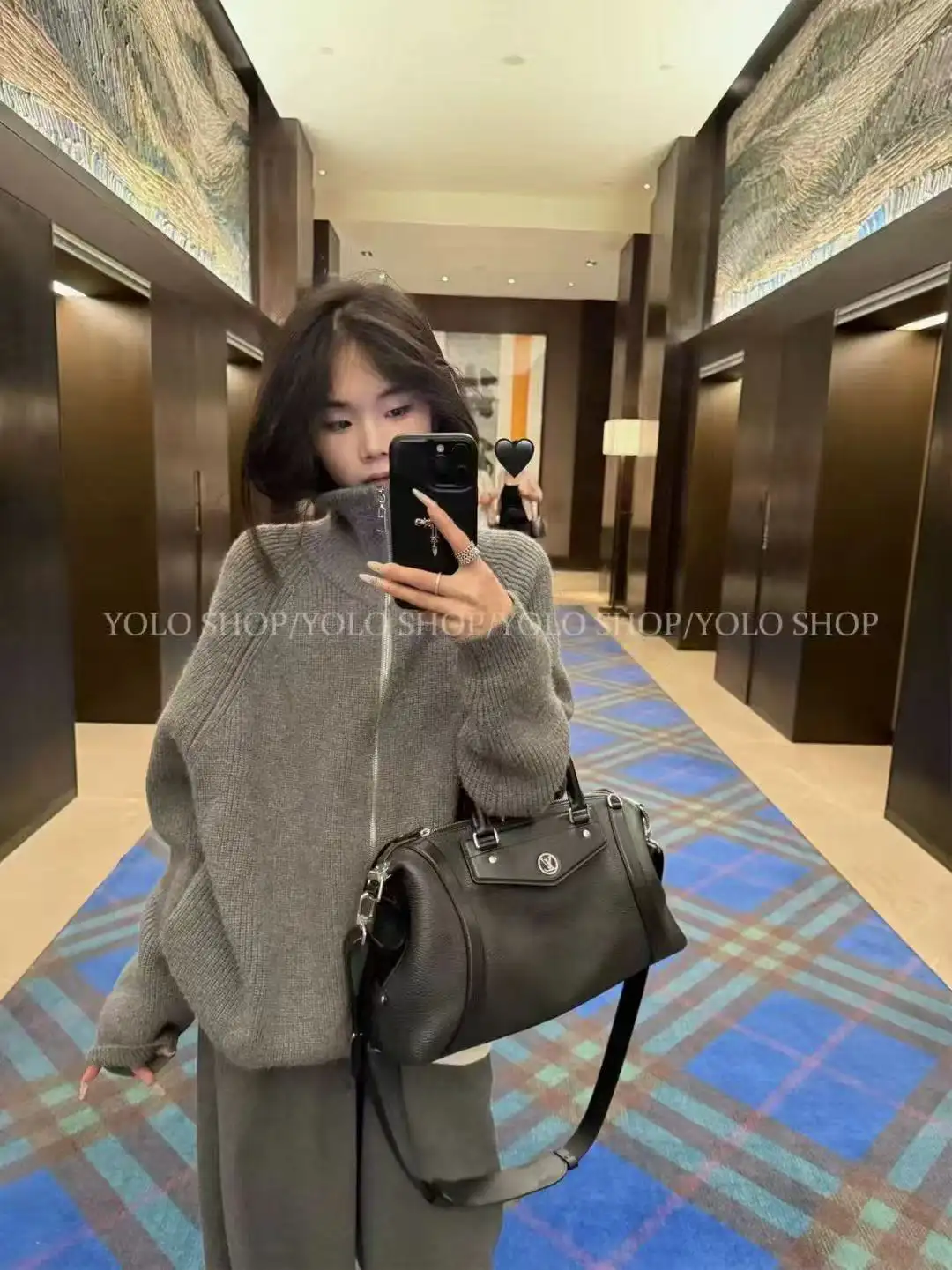 지퍼 스탠드 칼라 루즈핏 니트 가디건 상세 이미지 1