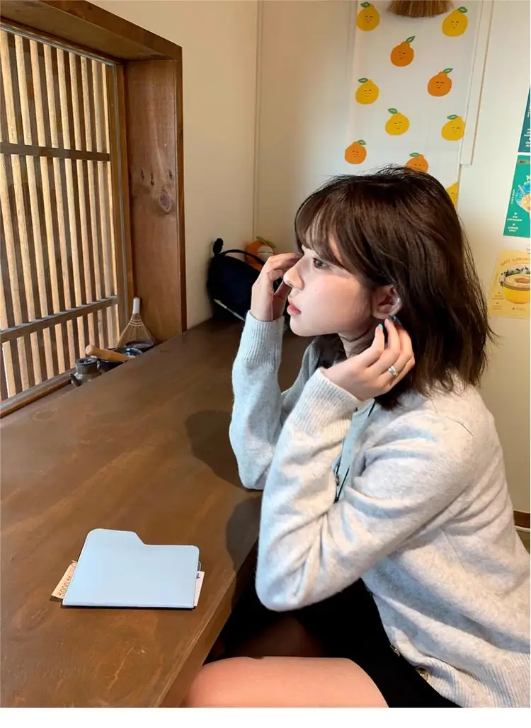 고급스러운 루즈핏 니트 가디건 상세 이미지 6