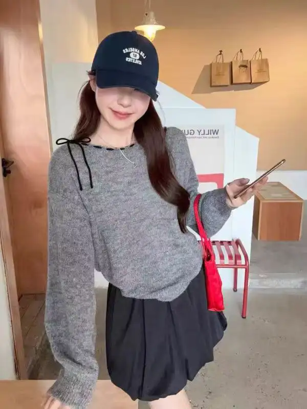 한국인기 넥 스트링 라운드넥 니트