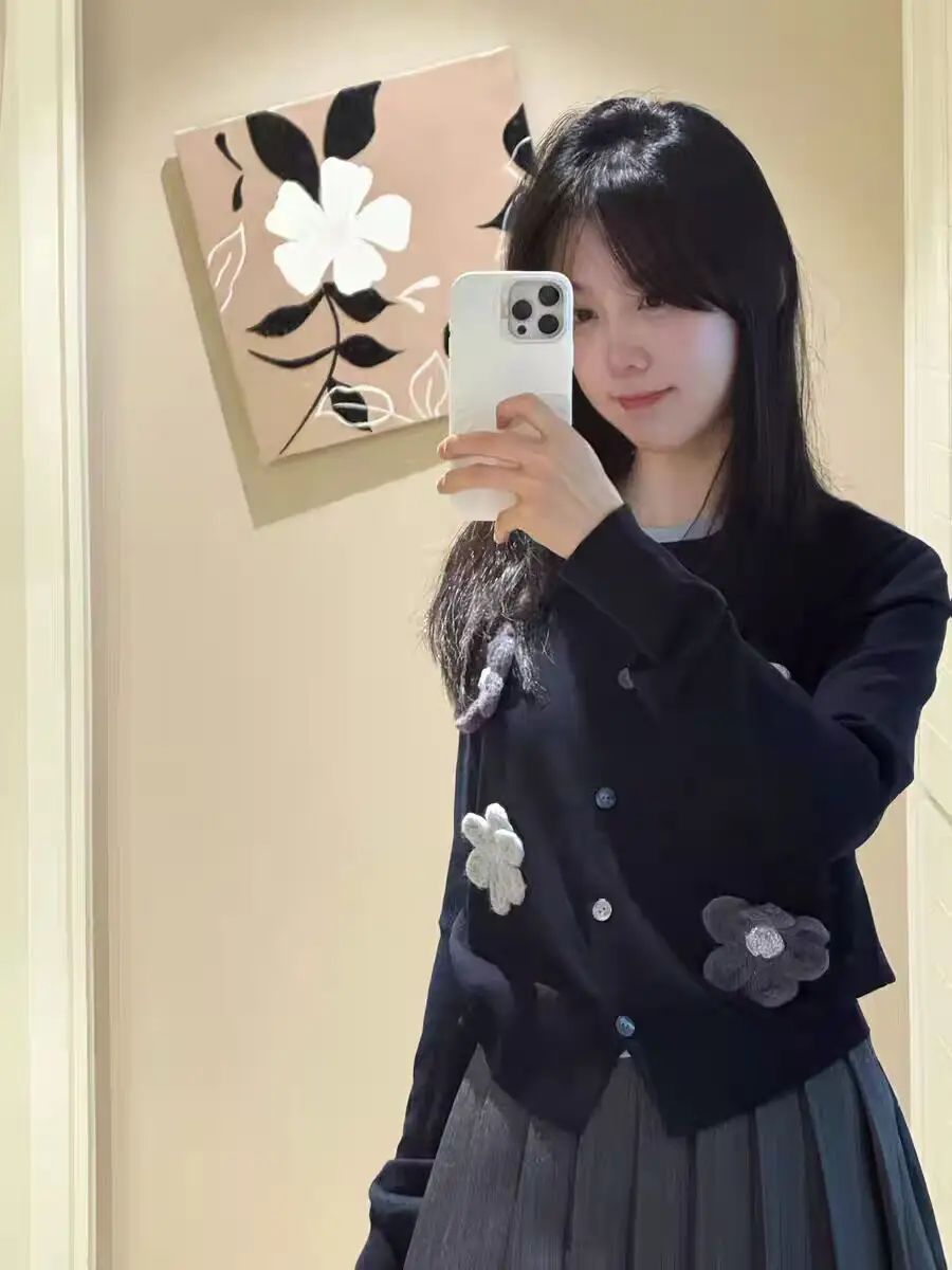입체 플라워 니트 가디건 상세 이미지 3