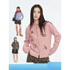 批发小马刺绣<b class='q'>短款</b>针织开衫女款休闲百搭<b class='q'>毛衣</b>