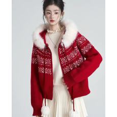 批发费尔岛红色毛领连帽毛衣女双拉链圣诞穿搭针织开衫外套冬