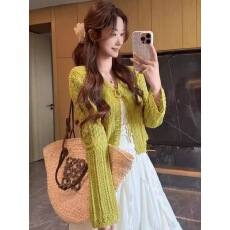 批发多巴胺穿搭绿色镂空钩花针织开衫女<b class='q'>夏季</b>薄款外搭防晒空调罩衫上衣