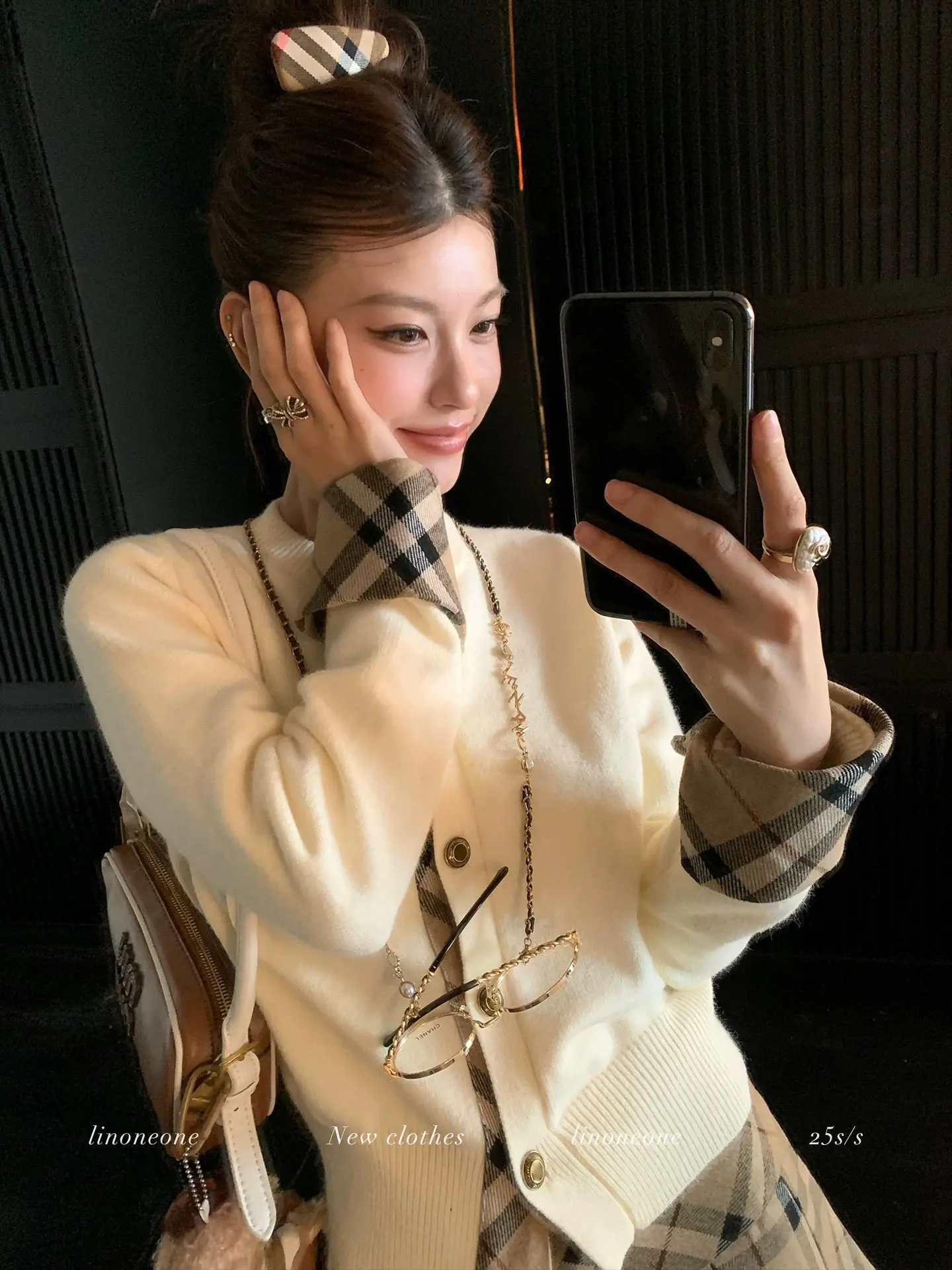 한국인기 미색 카키 체크 가디건 상세 이미지 1