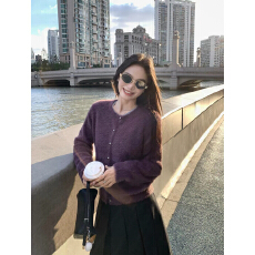 批发清冷氛围感 软糯仿貂绒条纹毛衣开衫女气质针织<b class='q'>外套</b>上衣