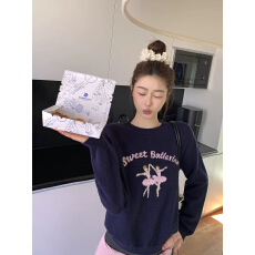 红人馆毛衣女秋冬韩里韩气设计感上衣长袖冷淡系御姐高级感针织衫