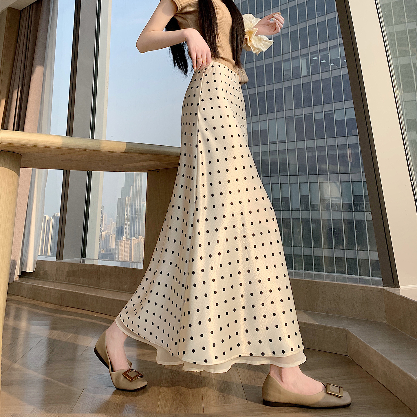 실사 길이 쇼트 스타일 아세트산 새틴 깃발 도트 무늬 반신 스커트 허리밴드 롱 스커트 트임 원사 한 마디 롱 스커트