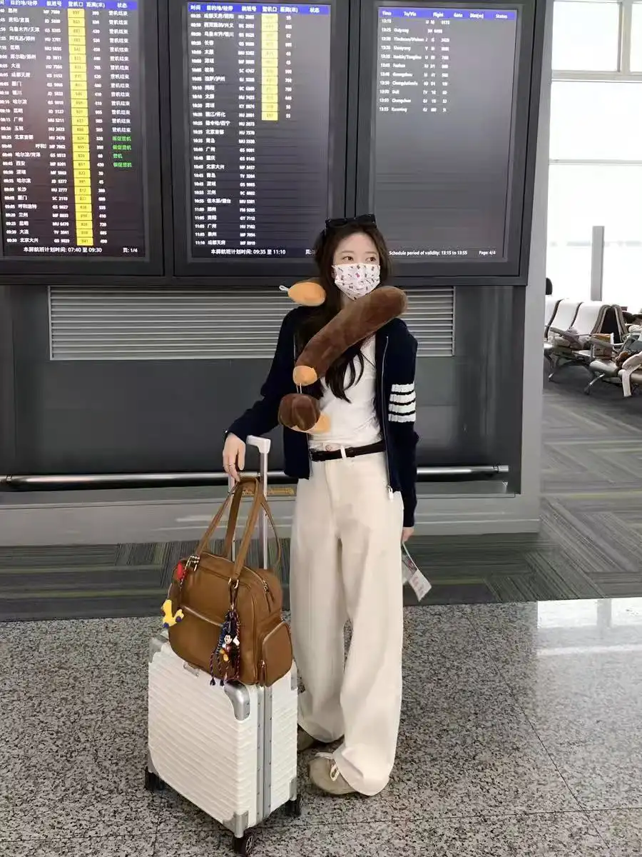 한국인기 루즈핏 꽈배기 후드 니트 가디건 상세 이미지 4