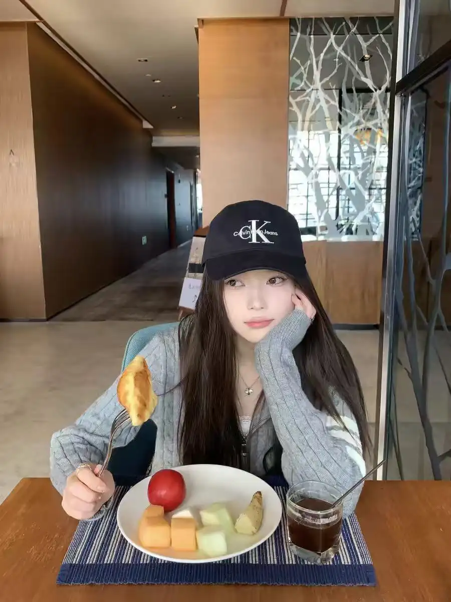 한국인기 루즈핏 꽈배기 후드 니트 가디건 상세 이미지 6